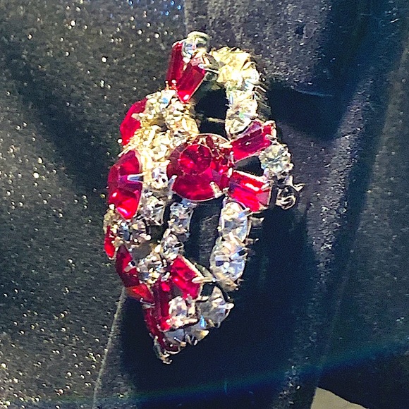 JULIANA BROOCH 3D AFFECT RED CLEAR CRYSTALS VINTAGE - Picture 9 of 10